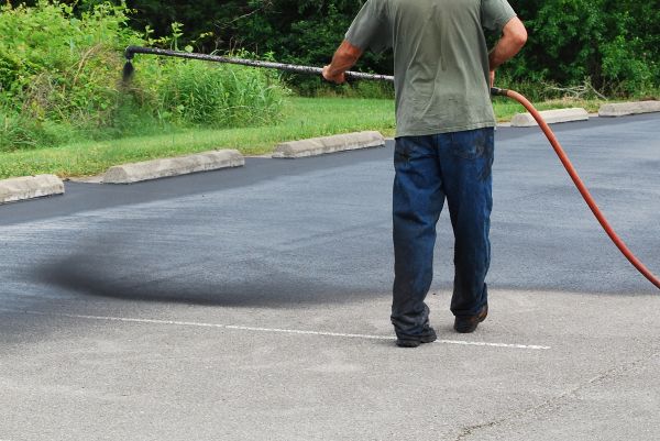 Lot Sealcoating in Fuquay Varina